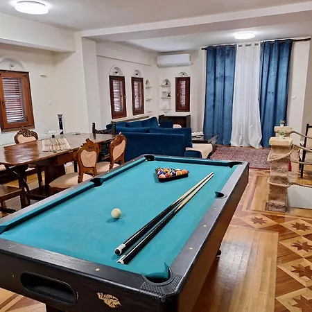 C.1 Elia Old_town Apartment *